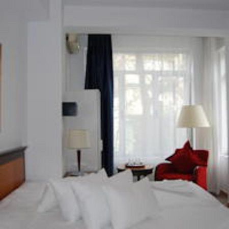 Hostel Litovoi Bukarest Exteriör bild