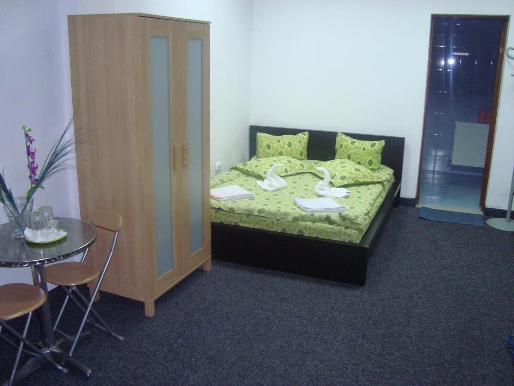 Hostel Litovoi Bukarest Exteriör bild