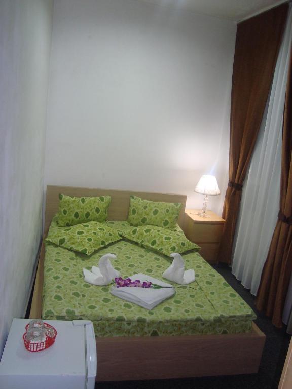 Hostel Litovoi Bukarest Exteriör bild